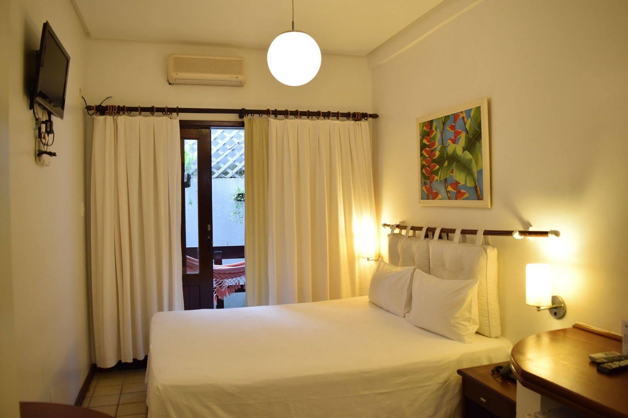 Hotel Pousada Encanto De Itapoan Salvador Exterior photo